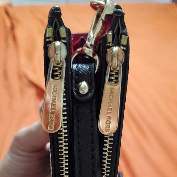 Michael Kors Double Zip Wallet Wristlet - Picture 5 of 6